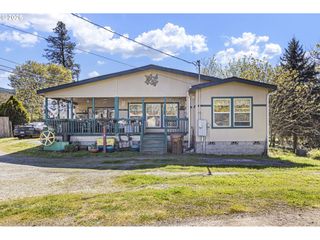 1313 N OLD PACIFIC Hwy, Myrtle Creek, OR 97457