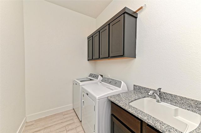 401 Trabuco BND, Liberty Hill, TX 78642
