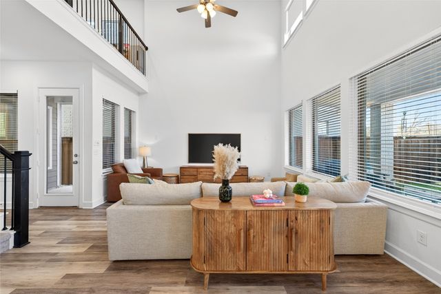 3433 Rosebud Park Lane, Dallas, TX 75229