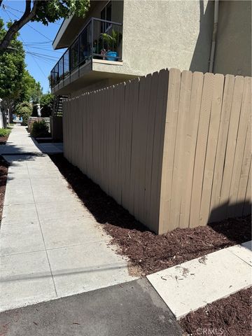 5496 Lime Avenue A, Long Beach, CA 90805