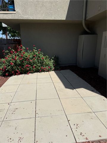 5496 Lime Avenue A, Long Beach, CA 90805