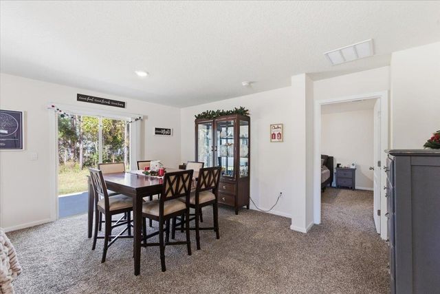 100 Ryan Dr, Palm Coast, FL 32164