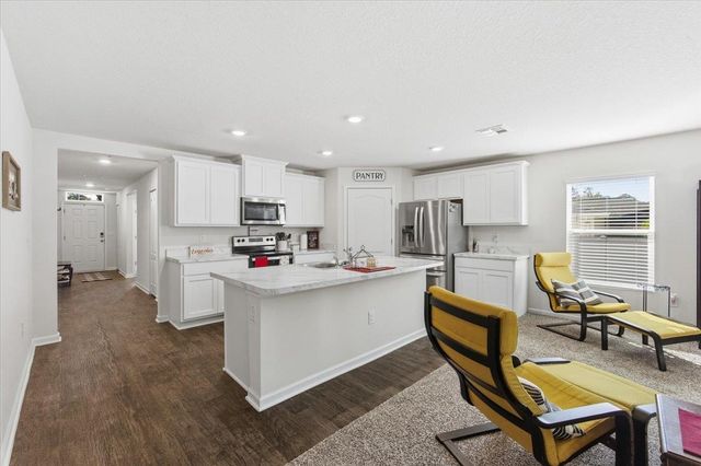 100 Ryan Dr, Palm Coast, FL 32164