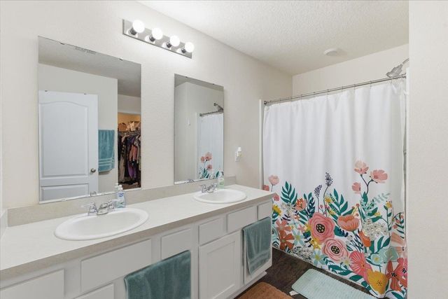 100 Ryan Dr, Palm Coast, FL 32164