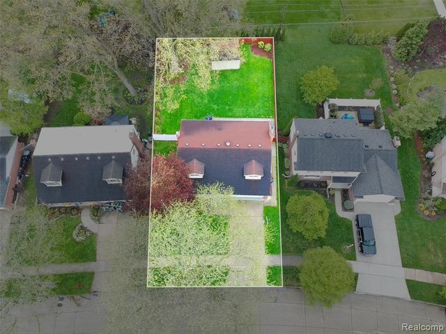 30515 Jeanine Street, Livonia, MI 48152