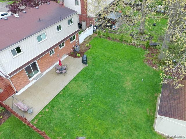 30515 Jeanine Street, Livonia, MI 48152