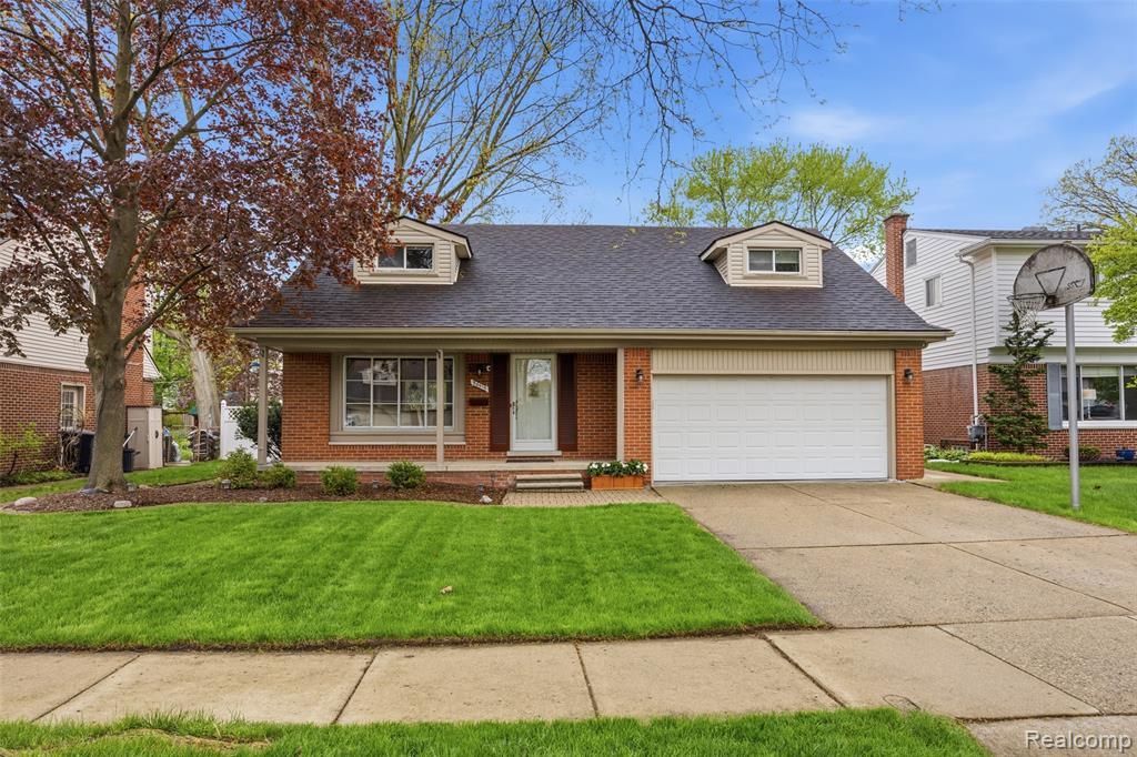 30515 Jeanine Street, Livonia, MI 48152