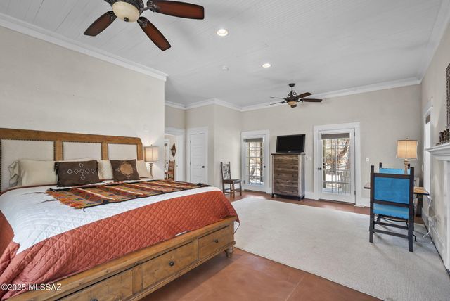 49 Right Of Way Road, Tubac, AZ 85646