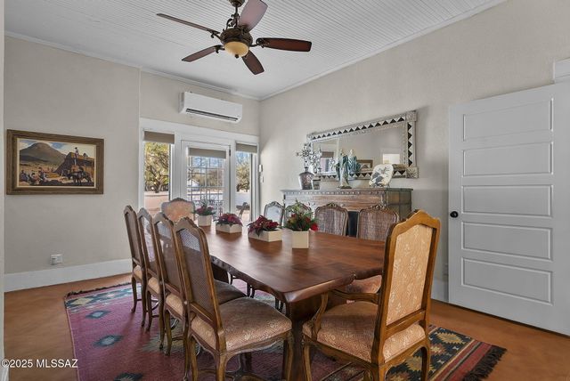 49 Right Of Way Road, Tubac, AZ 85646