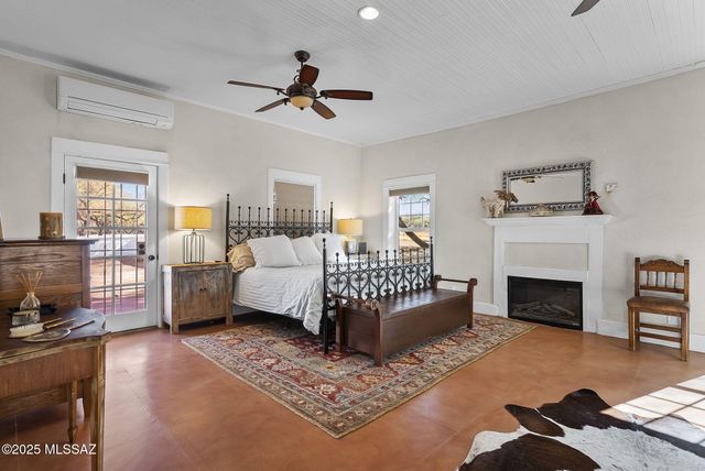 49 Right Of Way Road, Tubac, AZ 85646