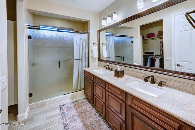 2397 E Skywalker Way, Green Valley, AZ 85614