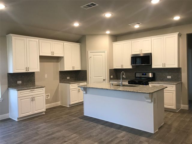 5929 Horsetail Drive, Mckinney, TX 75071