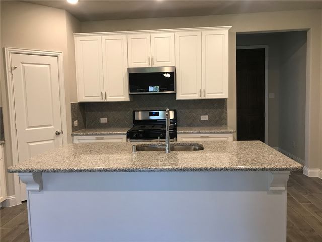 5929 Horsetail Drive, Mckinney, TX 75071