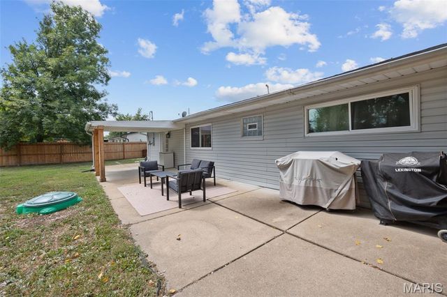 446 June Drive, Arnold, MO 63010