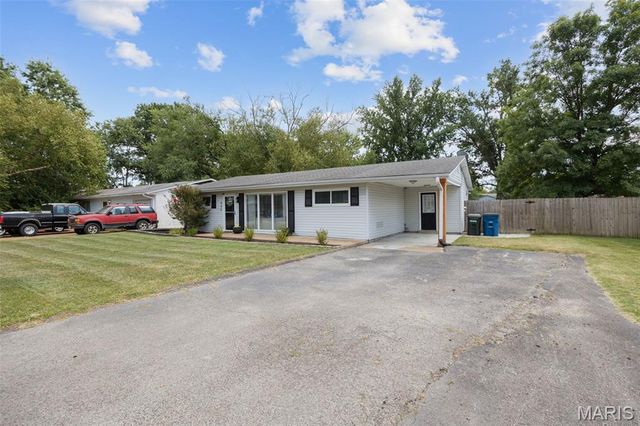 446 June Drive, Arnold, MO 63010