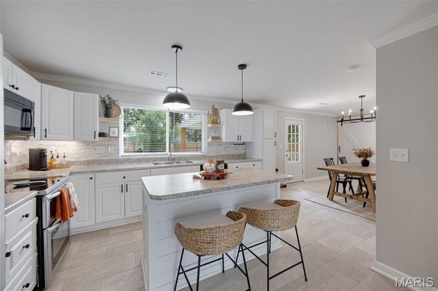 446 June Drive, Arnold, MO 63010