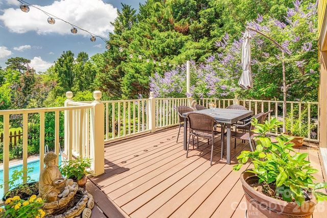 42 Church Street, Weaverville, NC 28787
