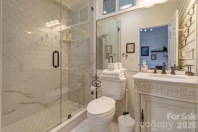 42 Church Street, Weaverville, NC 28787