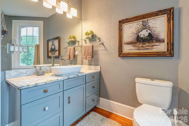 42 Church Street, Weaverville, NC 28787