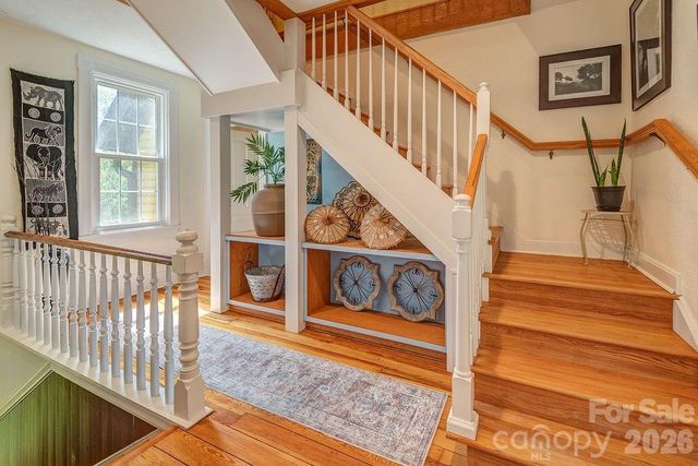 42 Church Street, Weaverville, NC 28787