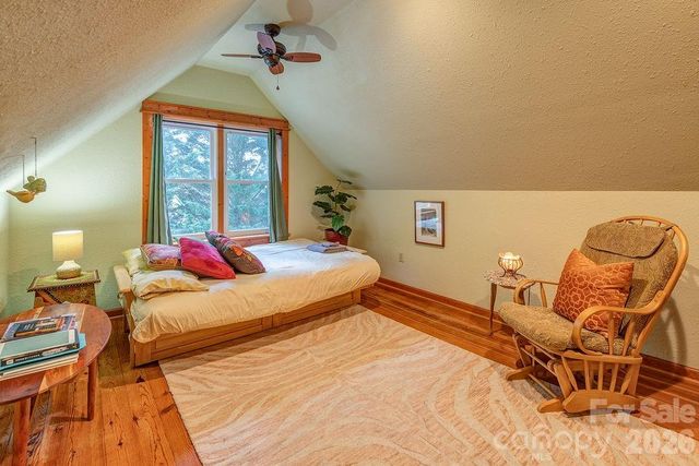 42 Church Street, Weaverville, NC 28787