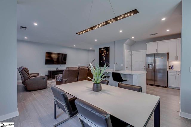 514 Martin Creek Drive, Simpsonville, SC 29680