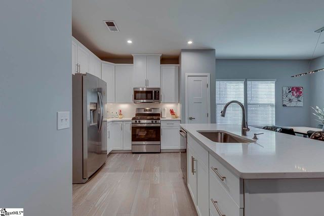 514 Martin Creek Drive, Simpsonville, SC 29680