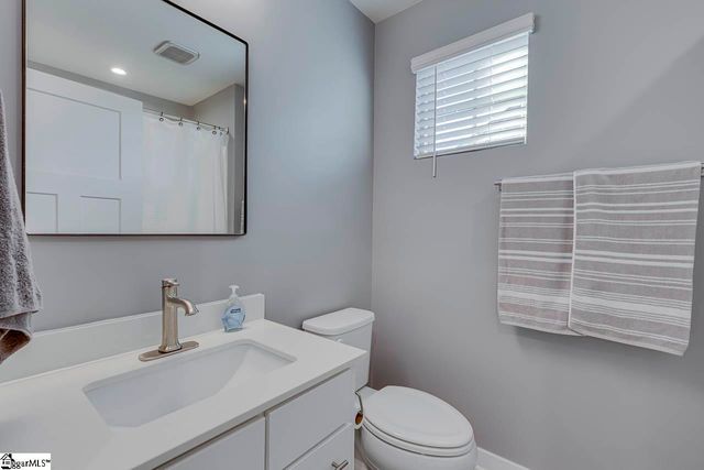 514 Martin Creek Drive, Simpsonville, SC 29680