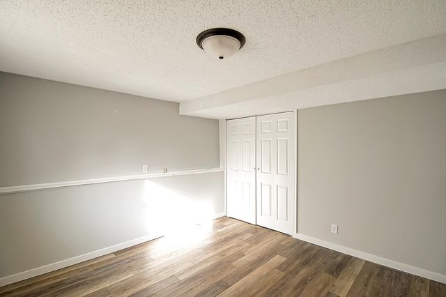 8222 France Avenue N, Brooklyn Park, MN 55443