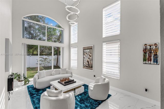 1147 NE 37th Place, Homestead, FL 33033