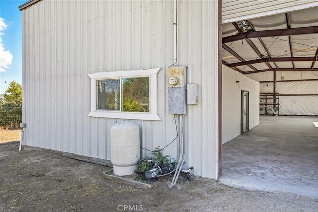 485 S 8 th Street, Shandon, CA 93461