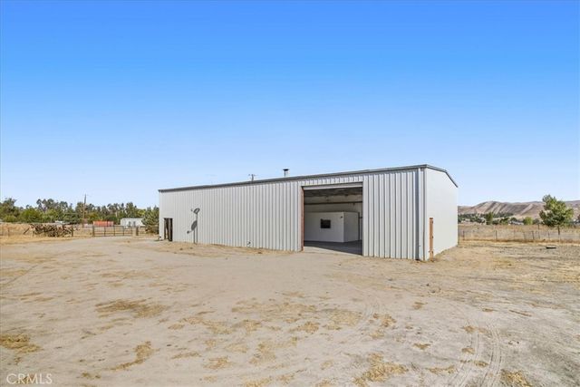 485 S 8 th Street, Shandon, CA 93461