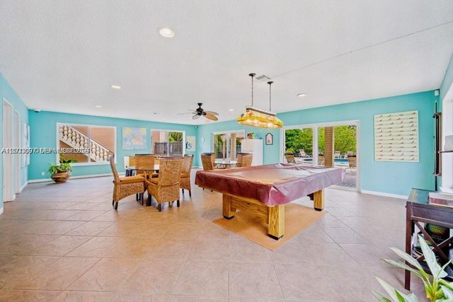 124 NE 19th Ct 114B, Wilton Manors, FL 33305