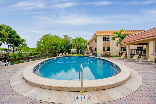 124 NE 19th Ct 114B, Wilton Manors, FL 33305