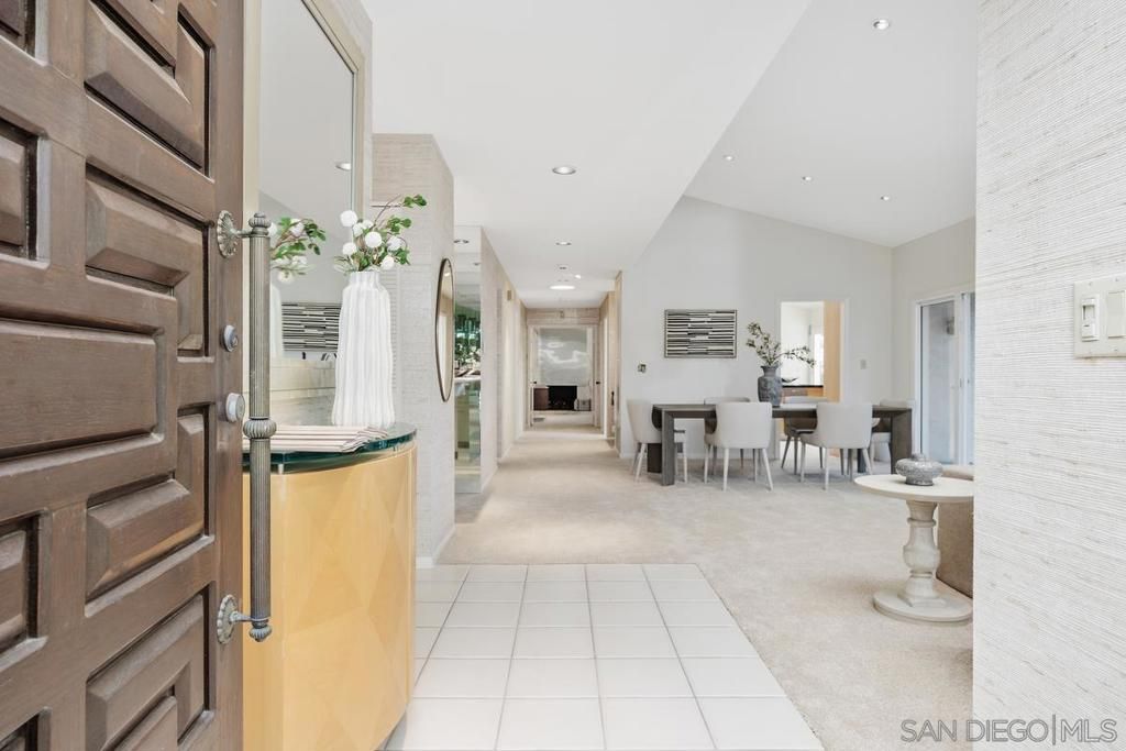 8233 Caminito Maritimo, La Jolla, CA 92037 — photo 5