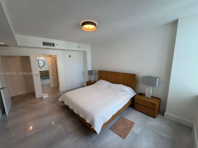 3330 NE 190th St 710, Aventura, FL 33180