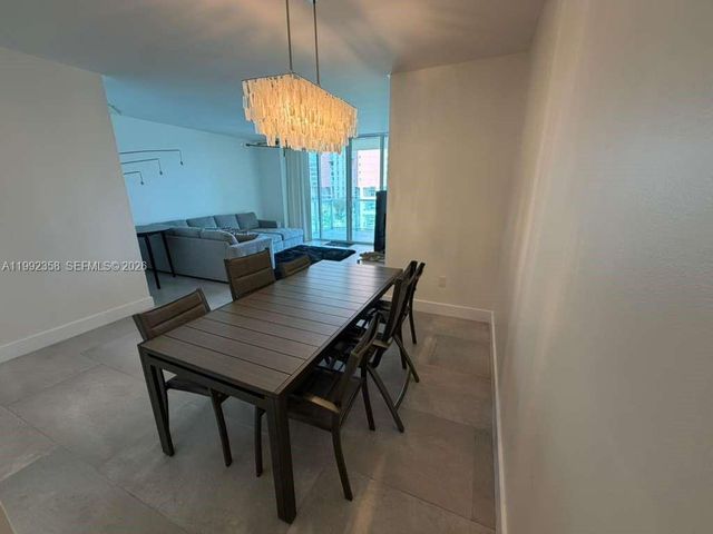 3330 NE 190th St 710, Aventura, FL 33180