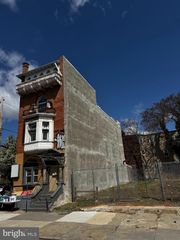 1935-37 W DIAMOND ST, Philadelphia, PA 19121