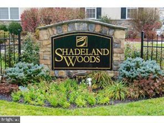 1204 DERRY LN, West Chester, PA 19380