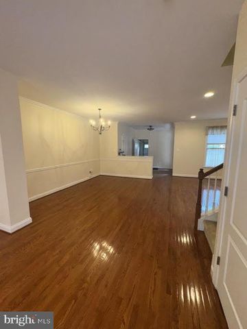 1204 DERRY LN, West Chester, PA 19380