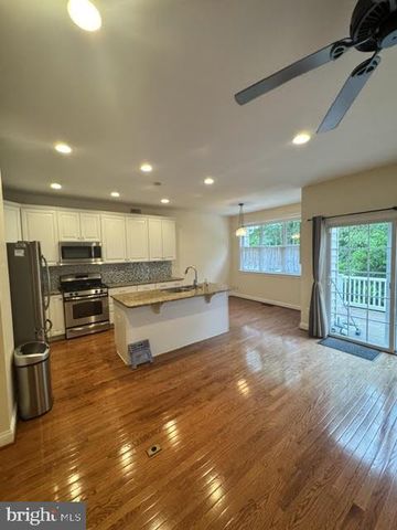 1204 DERRY LN, West Chester, PA 19380