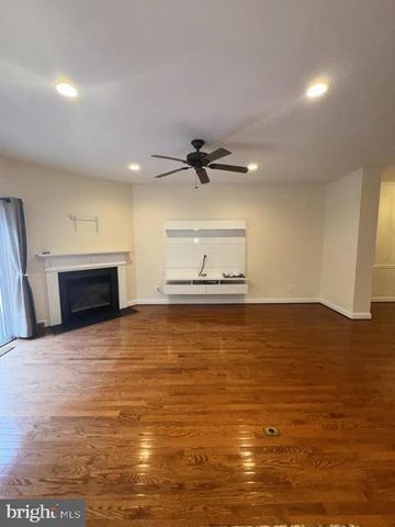1204 DERRY LN, West Chester, PA 19380