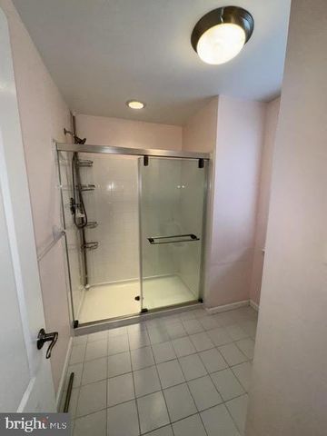 1204 DERRY LN, West Chester, PA 19380