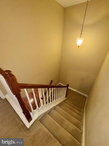 1204 DERRY LN, West Chester, PA 19380