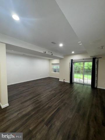 1204 DERRY LN, West Chester, PA 19380