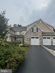 1204 DERRY LN, West Chester, PA 19380