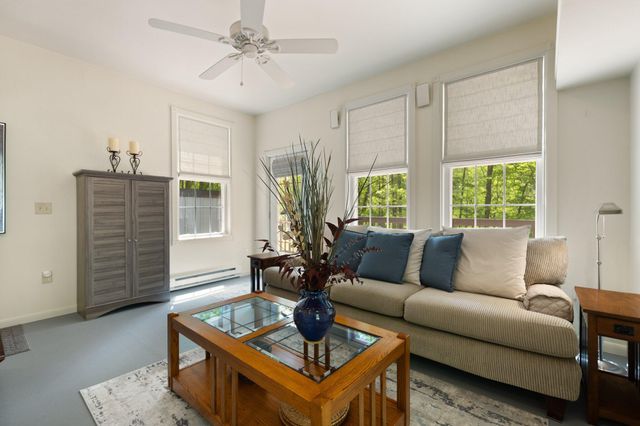 1412 Chop Chestnut Road, Stanton, KY 40380