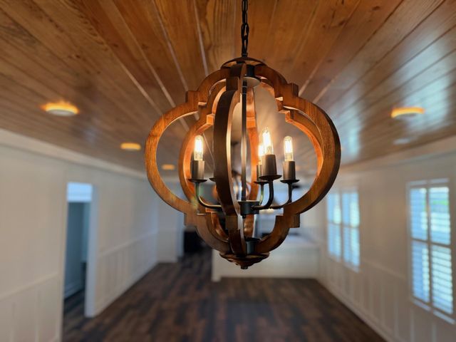 242 Leadwood St., Andrews, SC 29510
