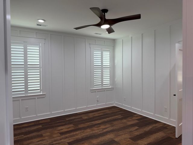 242 Leadwood St., Andrews, SC 29510