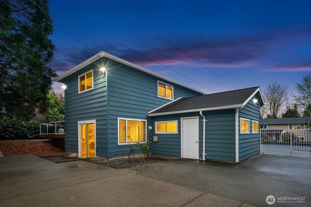 12322 NE 134th Street, Kirkland, WA 98034